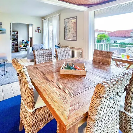 Vue * Сен-Жорж-де-Дидон